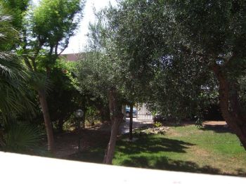 Appartamento con giardino e terrazzo