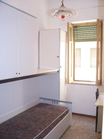 Casa con balcone Sciuti - notarbartolo