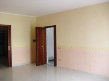 Appartamento con balcone Giugliano In Campania