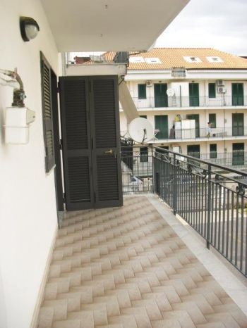 Appartamento con balcone Giugliano In Campania