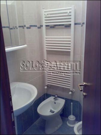 Monolocale arredato con balcone Crocetta