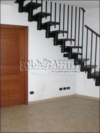 Attico con balcone e terrazzo Pozzo strada