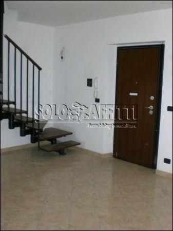 Attico con balcone e terrazzo Pozzo strada