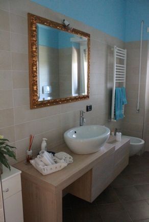 Attico con terrazzo e balcone Cassia, tomba di nerone, roma