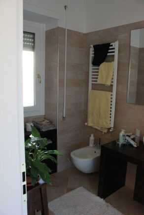 Attico con terrazzo e balcone Cassia, tomba di nerone, roma