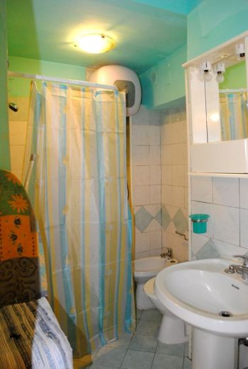 Monolocale, ideale per studente - Bagno