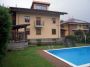 Casa con balcone e piscina Moncalieri