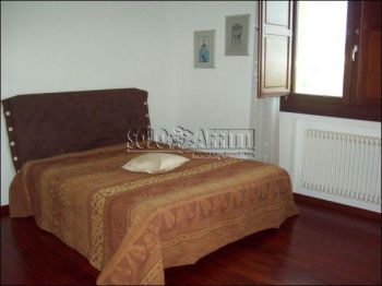 Villa arredata con balcone Colli innamorati