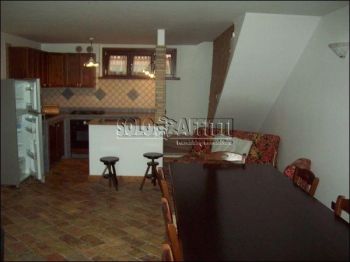 Villa arredata con balcone Colli innamorati