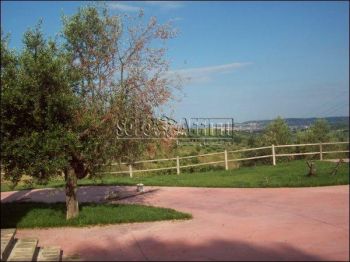 Villa arredata con balcone Colli innamorati