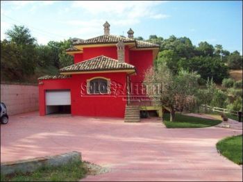 Villa arredata con balcone Colli innamorati