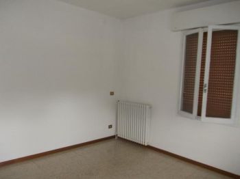 Trilocale con balcone Periferia