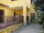 Casa con posto auto e terrazzo Giugliano In
