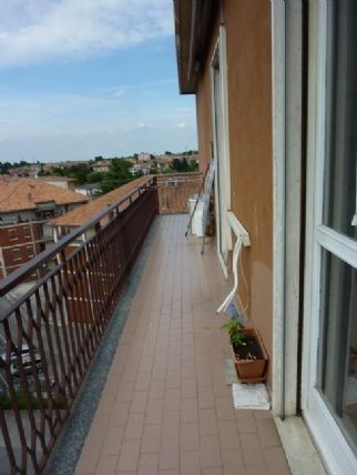 Appartamento arredato con balcone Pavia