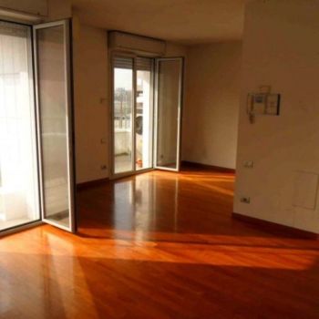 Bilocale arredato con balcone Citt� studi, lambrate, udine, loreto - Altre fotografie