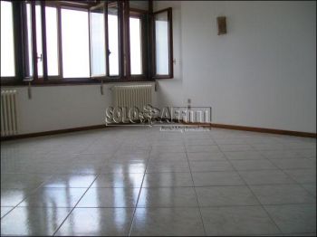 Appartamento con balcone Francavilla Al Mare