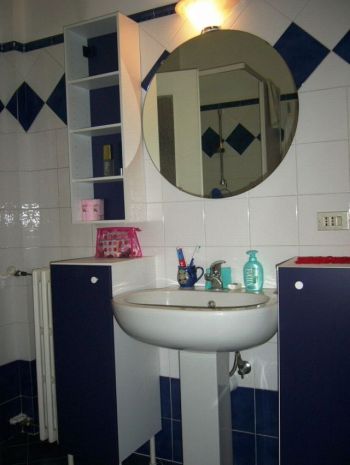 Bilocale arredato zona Tribunale - Bagno