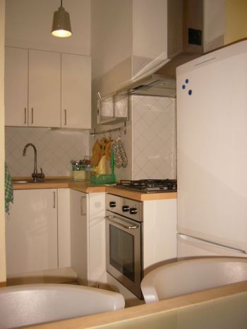 Bilocale arredato zona Tribunale - Cucina