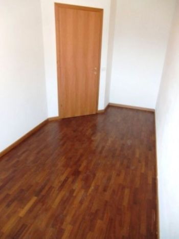 Trilocale nuova costruzione con balcone - Altre fotografie