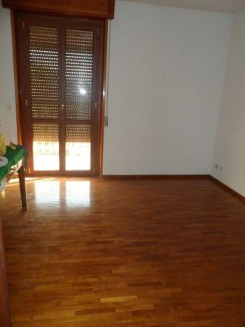 Attico con terrazzo e posto auto Montechiarugolo - Altre fotografie