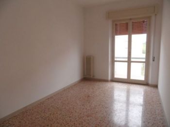 Casa con garage e balcone Chiaravalle - Altre fotografie