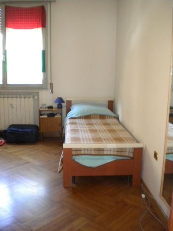 Appartamento arredato con posto auto