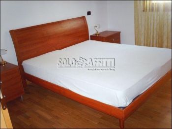 Bilocale arredato con garage Centro storico