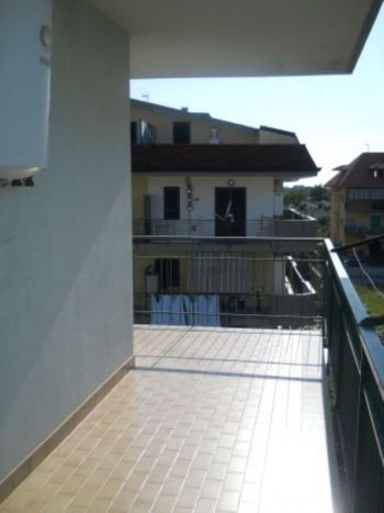 Casa con balcone e aria condizionata - Altre fotografie