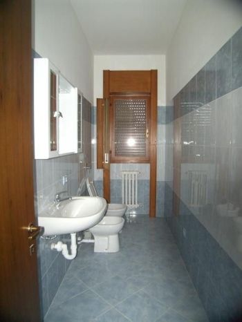 Trilocale con garage e terrazzo Arese - Altre fotografie