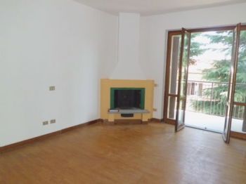 Attico con garage e terrazzo Busto Garolfo - Altre fotografie