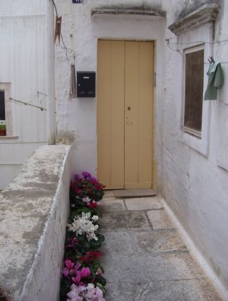 Bilocale arredato con balcone Martina Franca