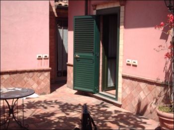Appartamento arredato Borgo