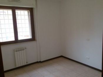 Casa con terrazzo e garage Eur, laurentino, checchignola, montagnola, fonte meravigliosa - Altre fotografie