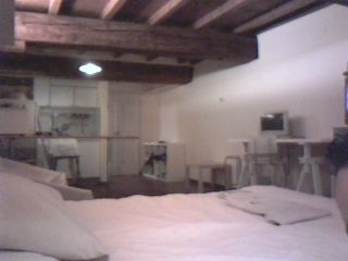 Confortevole studio - Soffitto con travi a vista