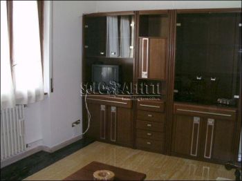 Trilocale arredato Centro