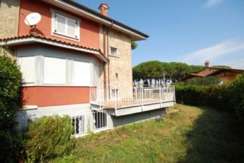 Villa con giardino e terrazzo Infernetto, axa, casal palocco, madonnetta a roma - Altre fotografie
