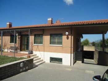 Villa con giardino e garage Eur, laurentino, checchignola, montagnola, fonte meravigliosa - Altre fotografie
