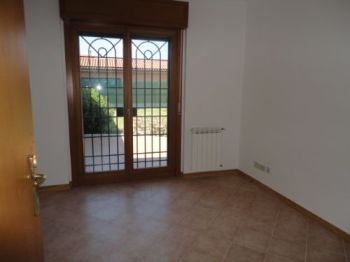 Villa con giardino e garage Eur, laurentino, checchignola, montagnola, fonte meravigliosa - Altre fotografie