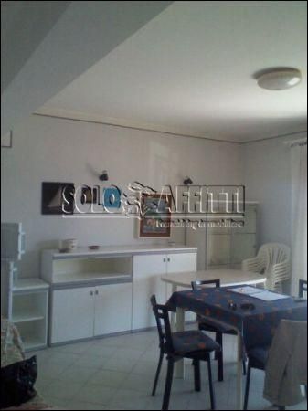 Trilocale arredato con balcone Roccalumera