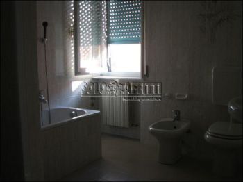 Trilocale con garage e balcone Ramiola