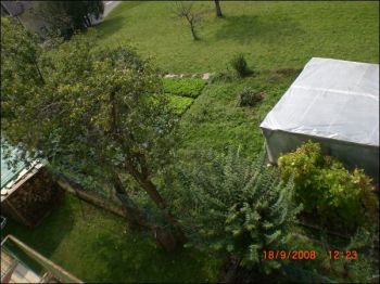 Appartamento con giardino e balcone