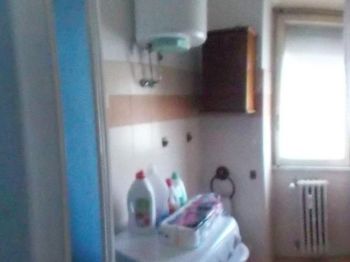 Casa studenti con balcone Trieste , salario