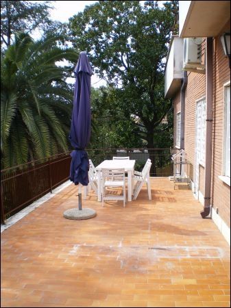 Appartamento arredato con terrazzo Trigoria, spinaceto, tor de cenci, vallerano