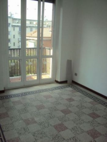 Trilocale con balcone Bocconi, c.so italia, ticinese - Altre fotografie