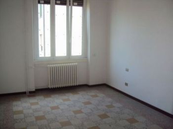 Trilocale con balcone Bocconi, c.so italia, ticinese - Altre fotografie