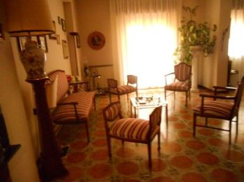Appartamento arredato con balcone Termini Imerese