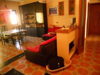 Appartamento arredato con balcone Termini Imerese