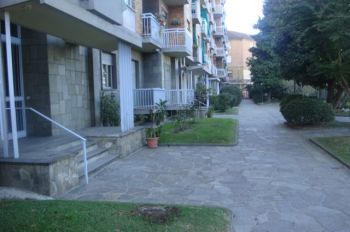 Ampio e luminoso appartamento - Cortile