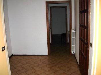 Trilocale in villa, no spese condominial - Ingresso