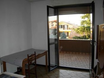 Trilocale in villa, no spese condominial - Tinello